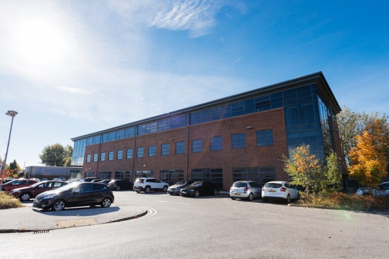 Industrial Unit in Barnsley - photo 2