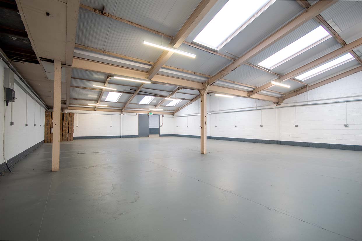 Industrial Unit in Barnsley - photo 3
