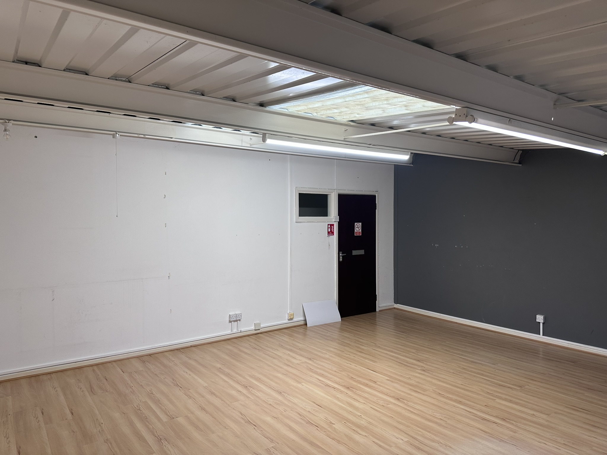 Office in Andover - photo 2