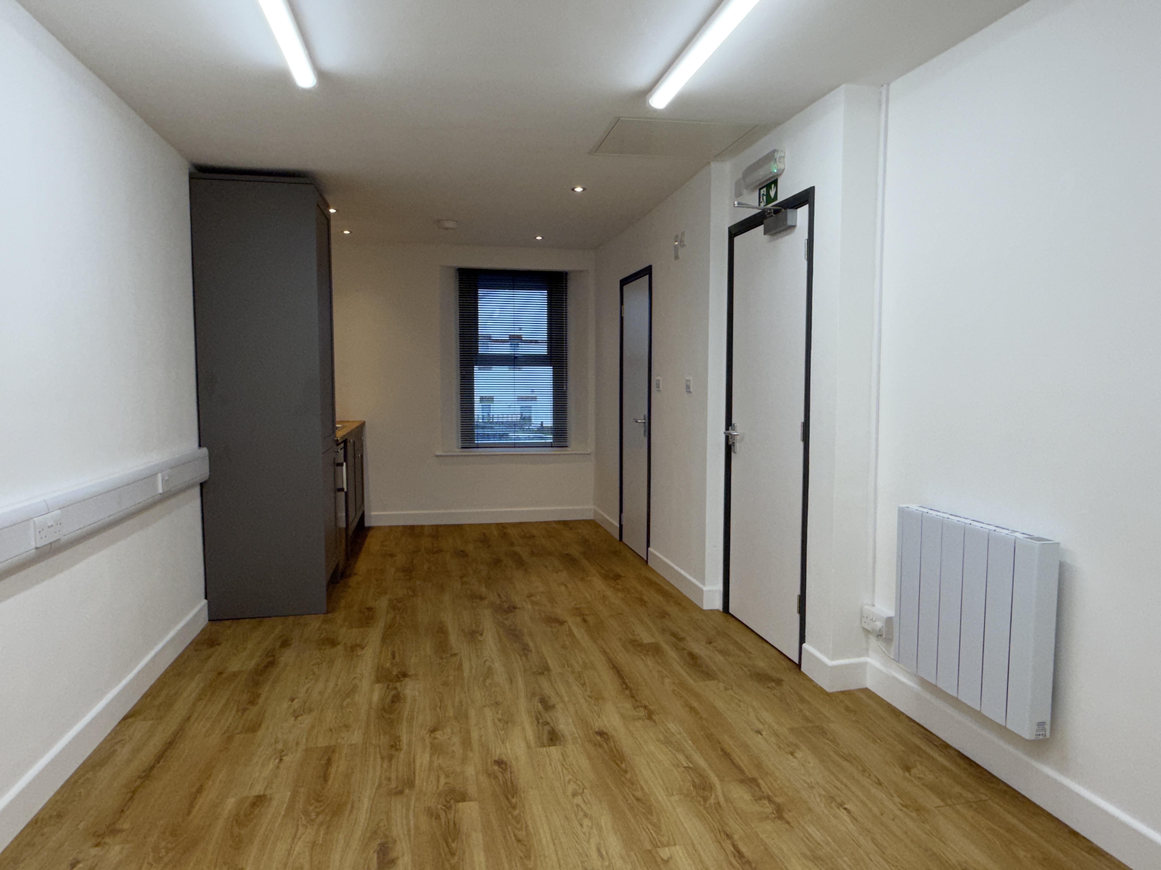 Office in Newton Abbot - photo 3