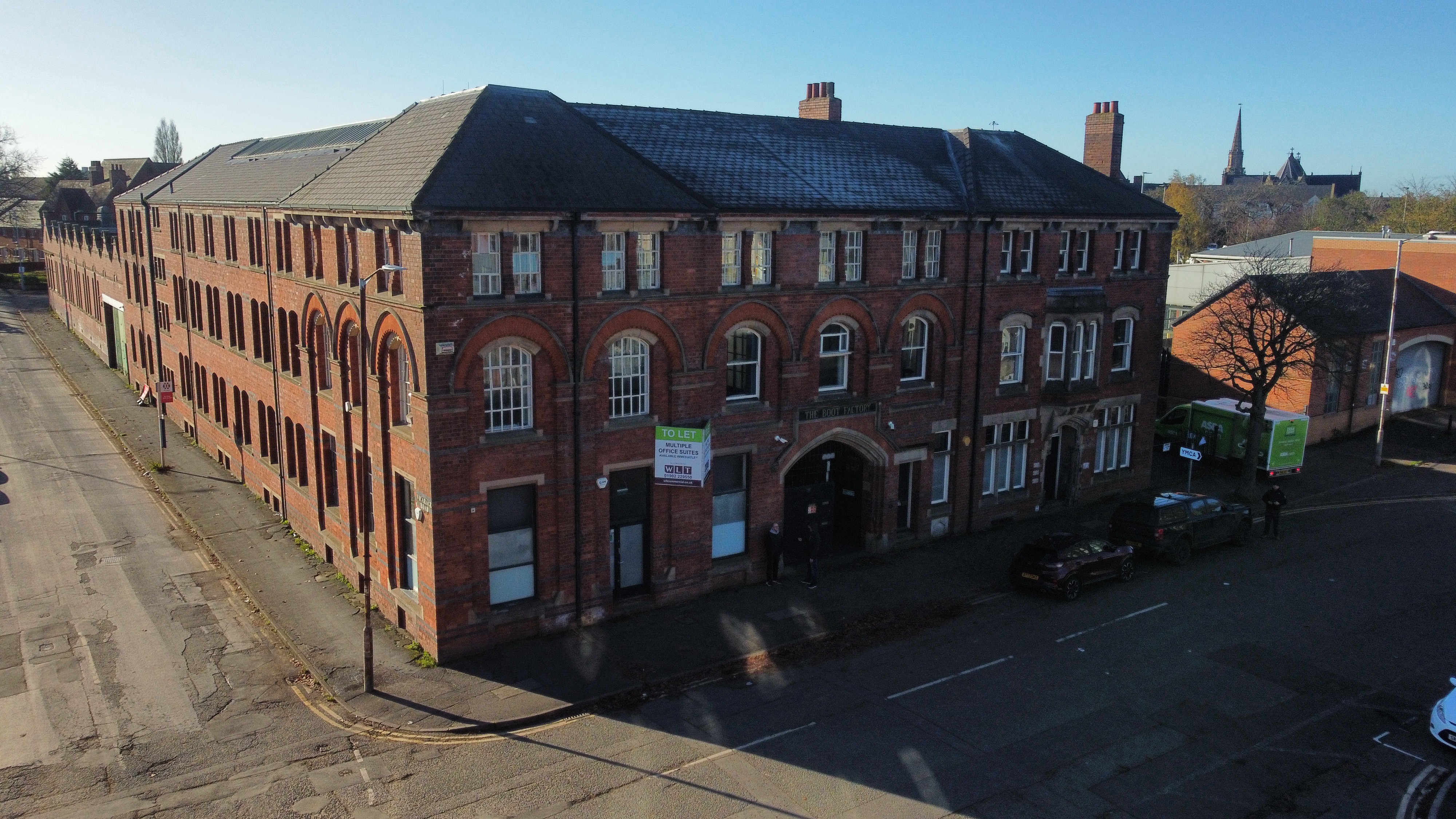 Industrial Unit in Wolverhampton - photo 4