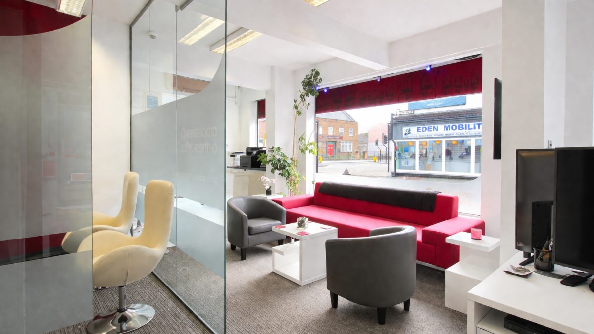 Office in Lincoln - photo 2