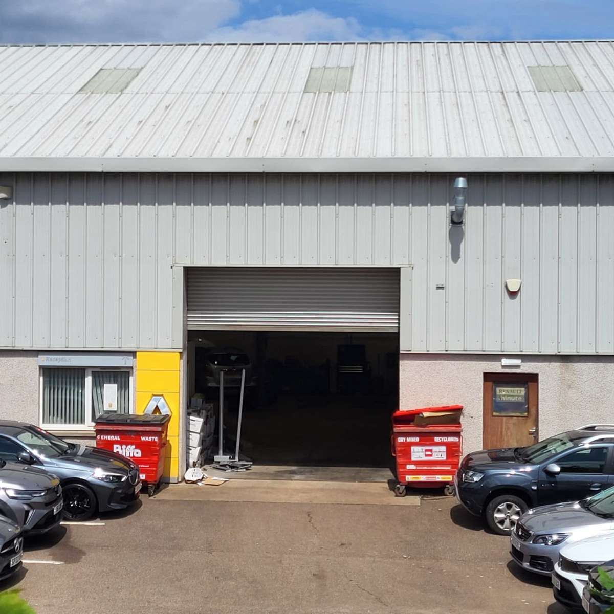 Industrial Unit in Elgin - photo 3