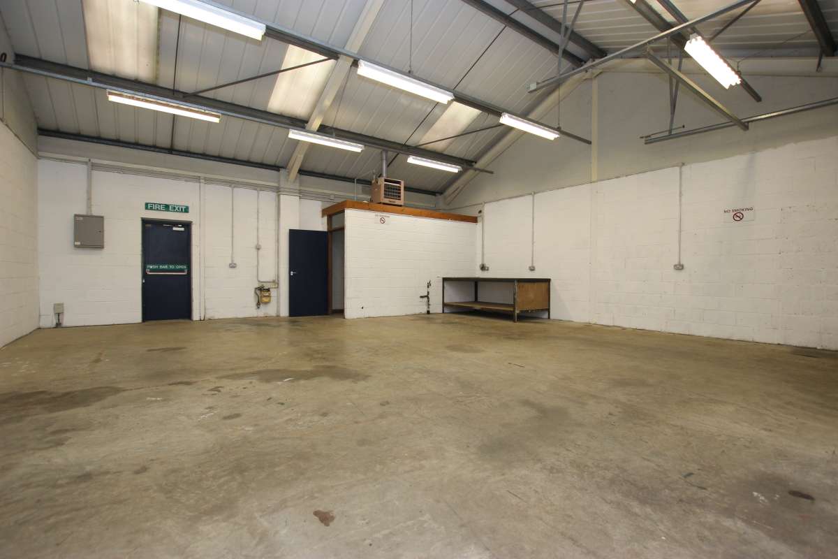 Industrial Unit in Sleaford - photo 3