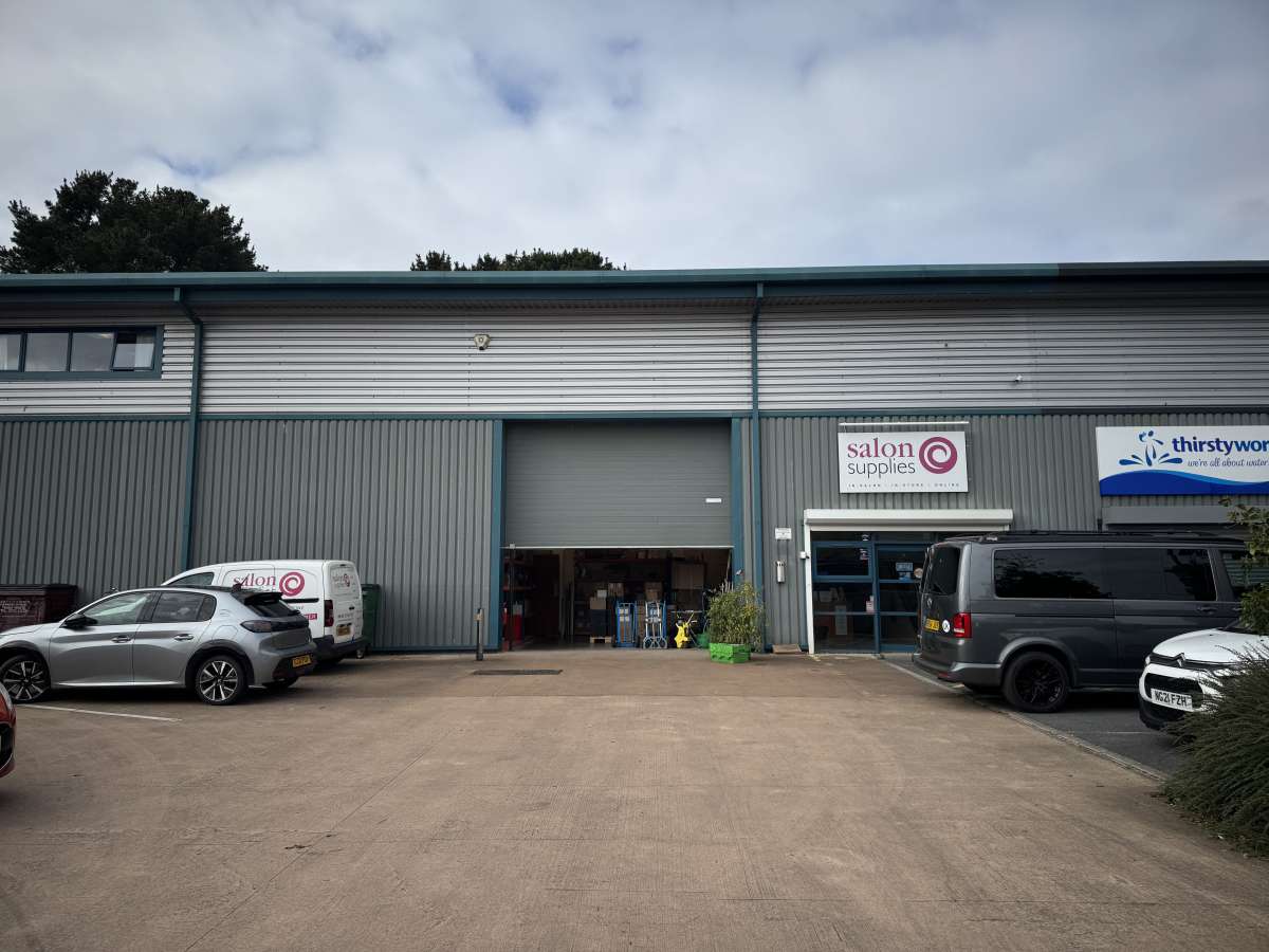 Industrial Unit in Exeter - photo 2