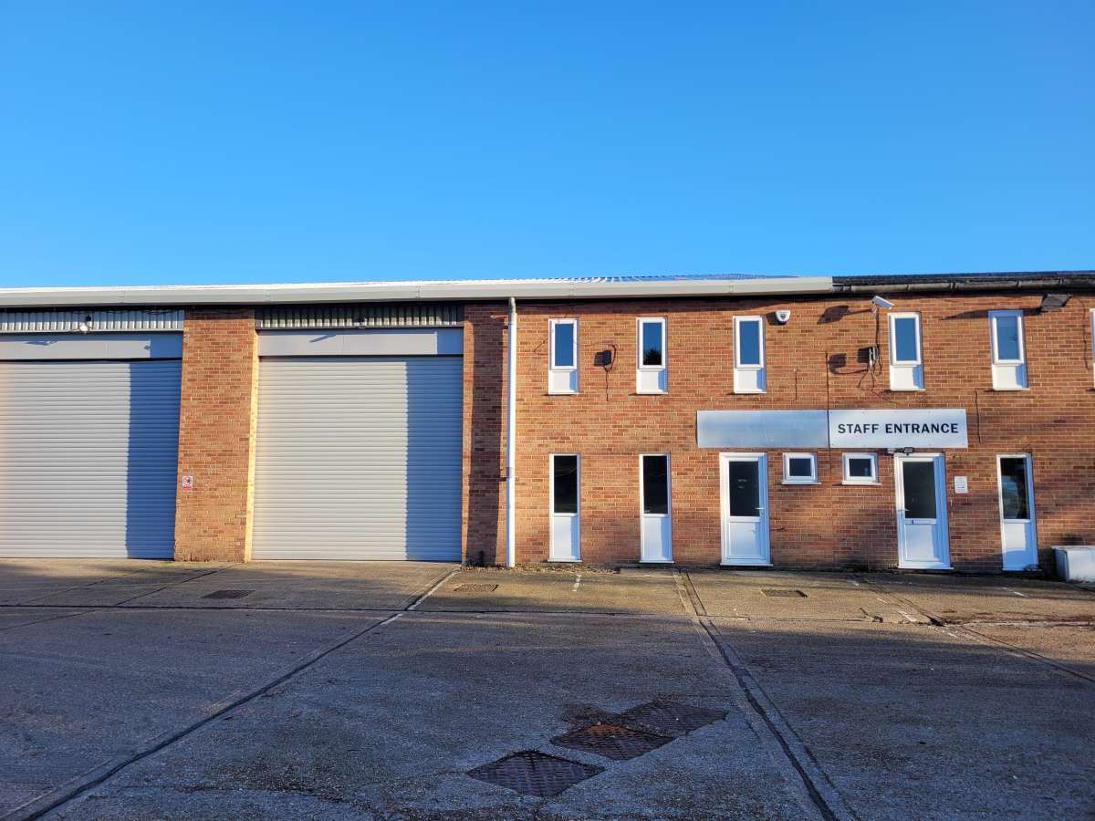 Industrial in St. Ives