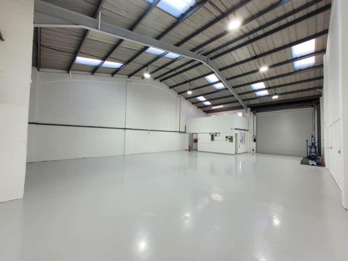 Industrial Unit in St. Ives - photo 3