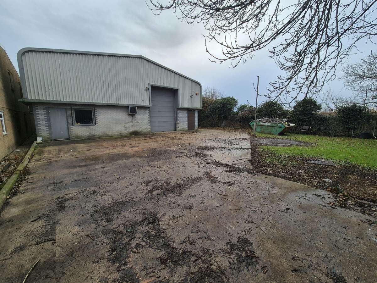 Industrial Unit in Maidstone - photo 3