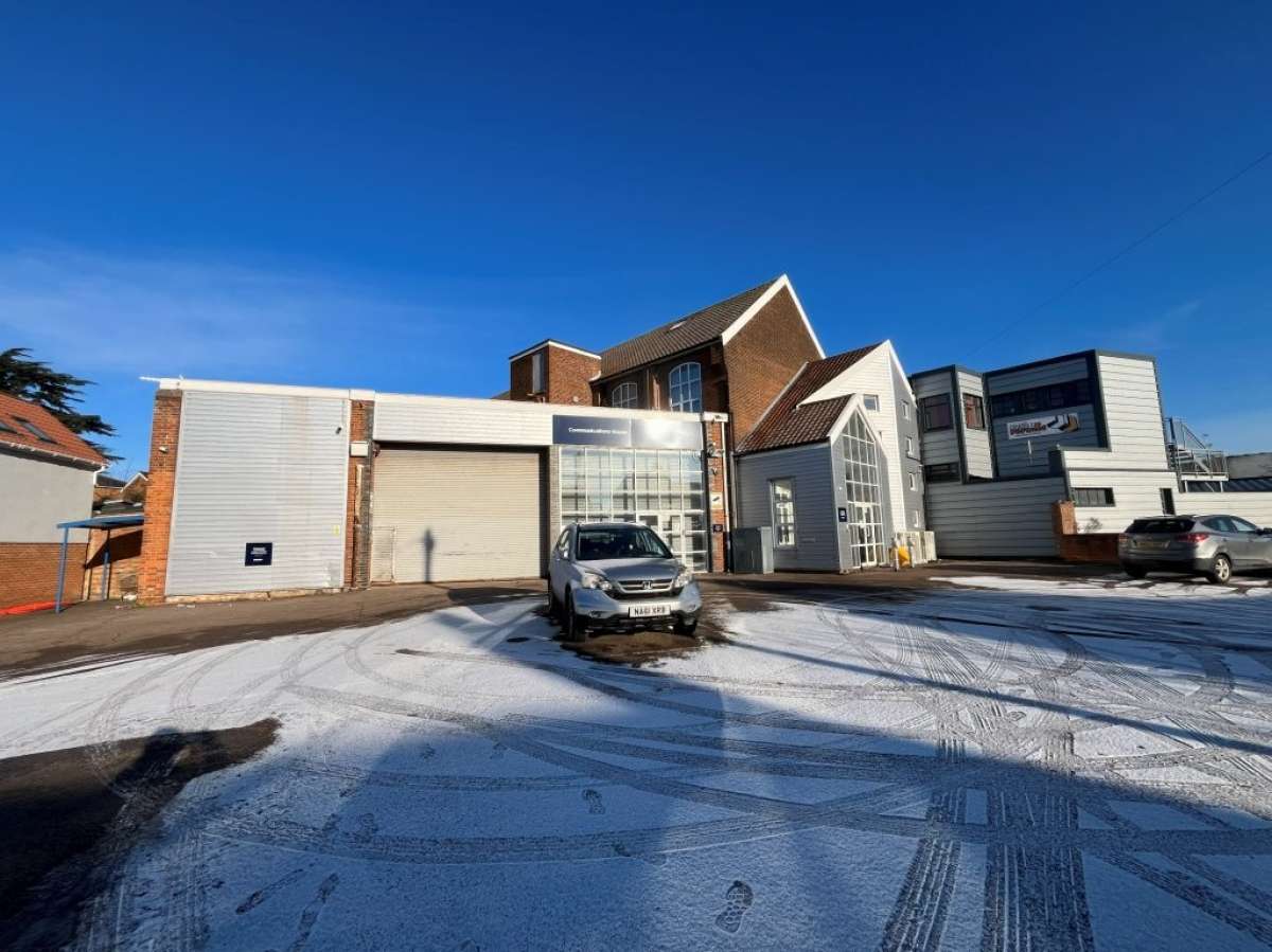 Industrial Unit in Ipswich - photo 2