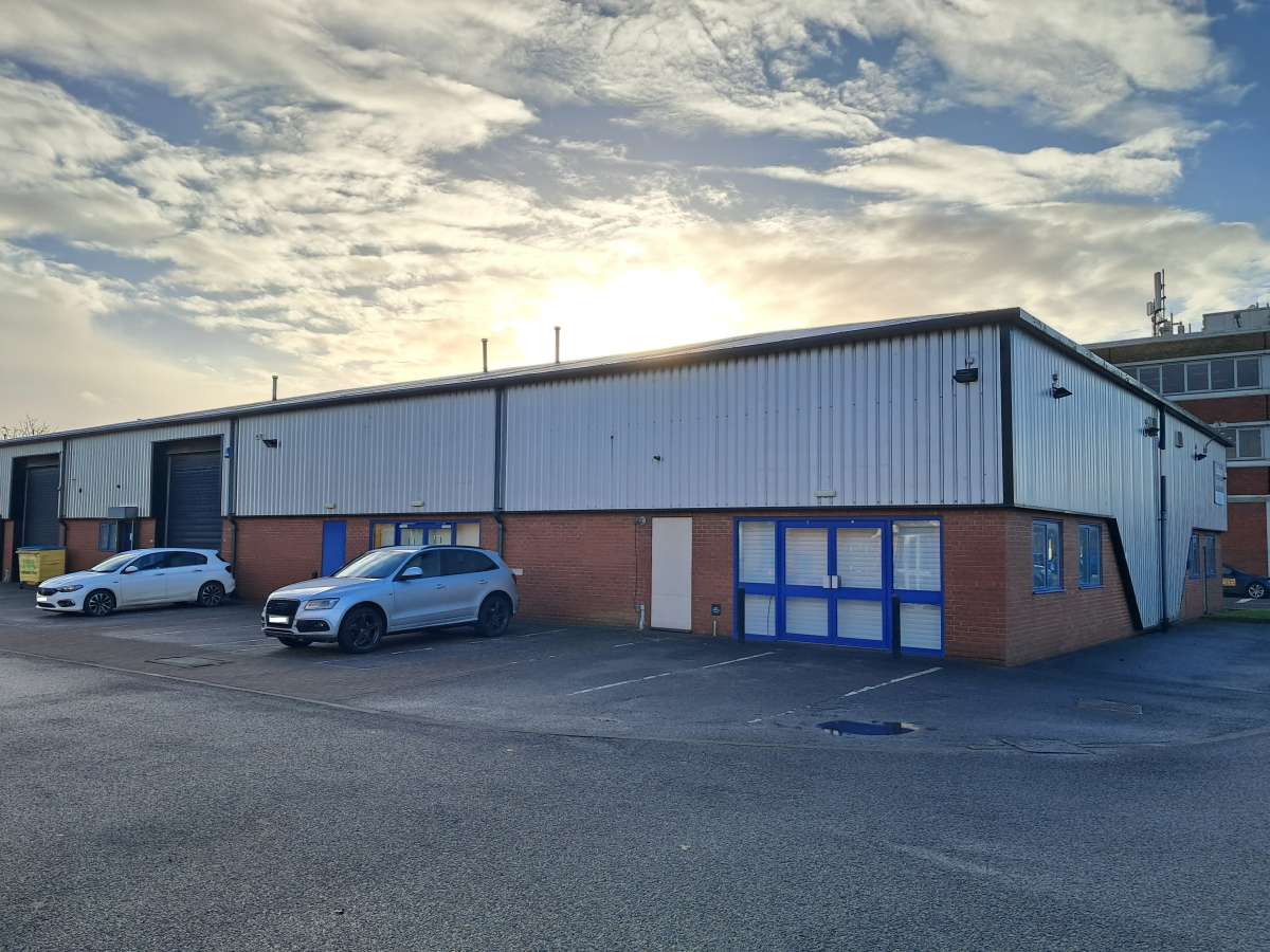 Industrial in Lincoln