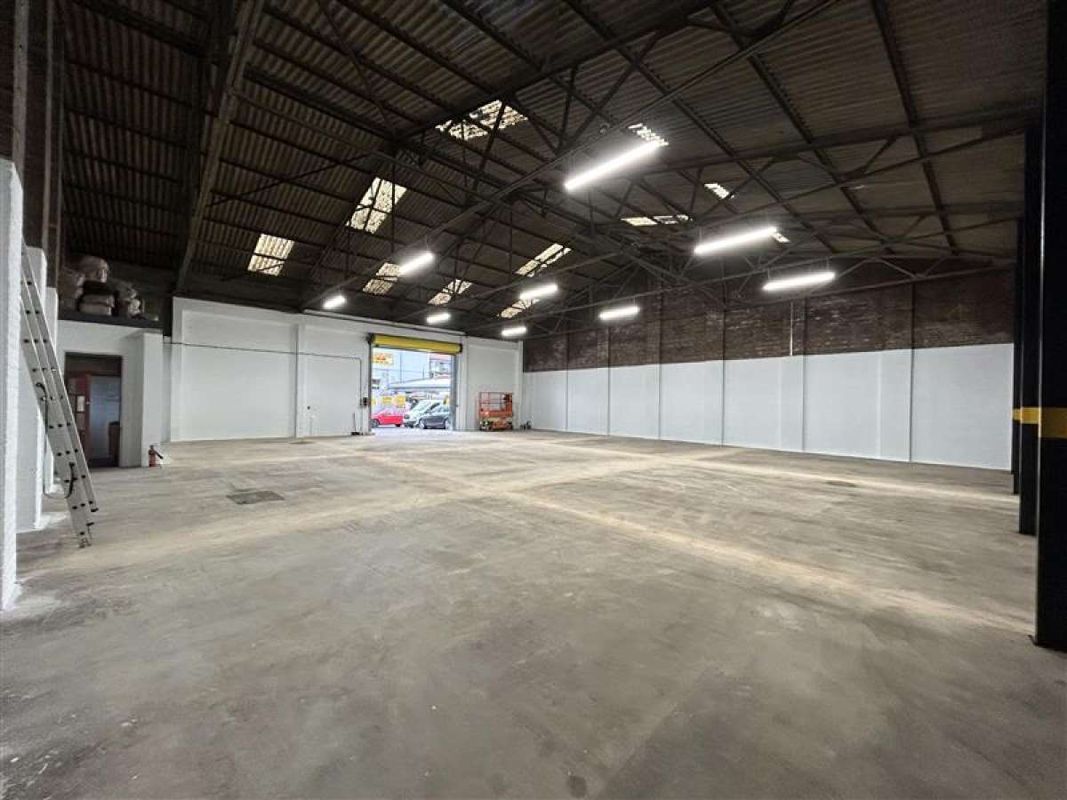 Industrial Unit in Plymouth - photo 3