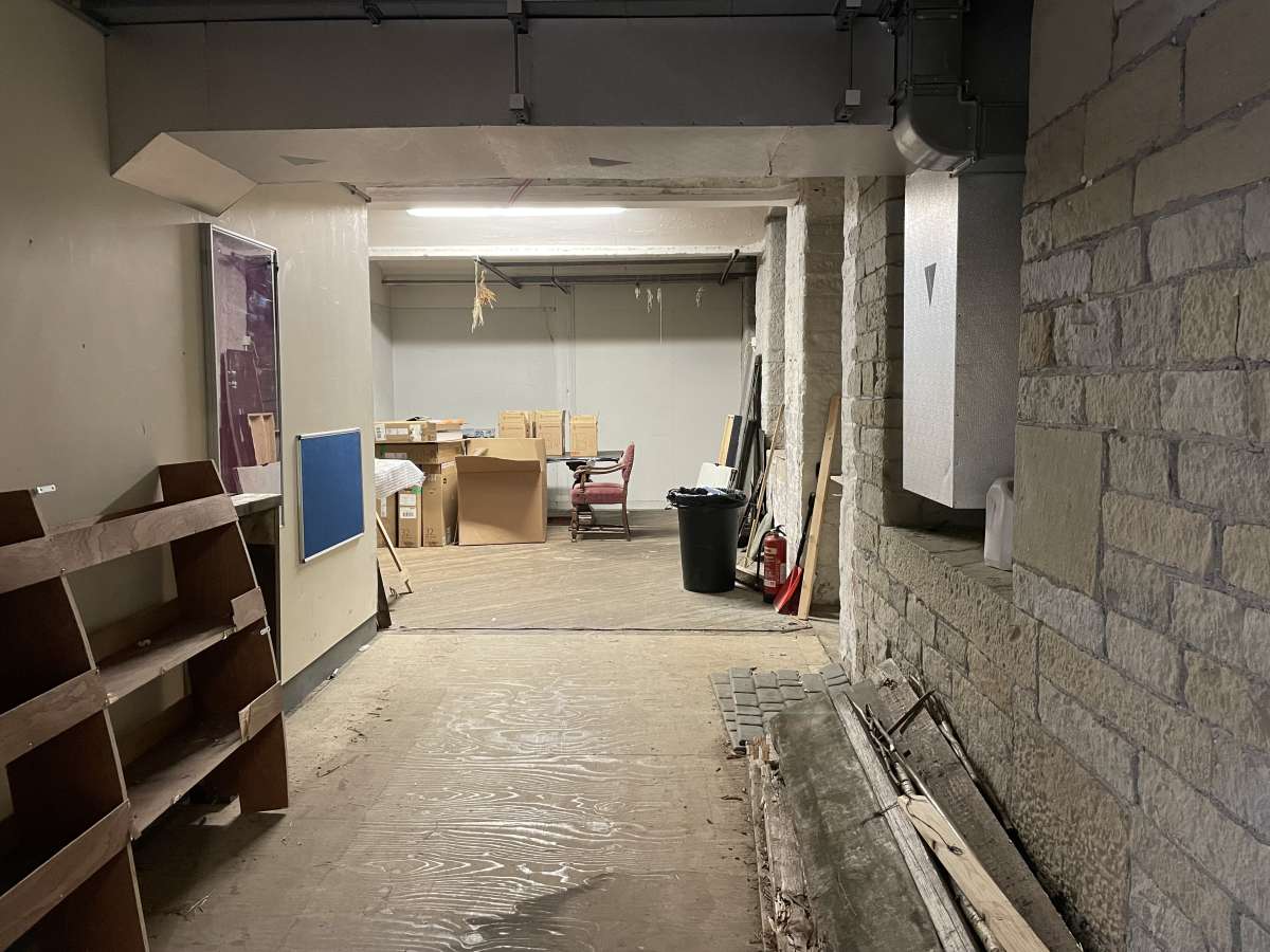 Industrial Unit in Halifax - photo 4