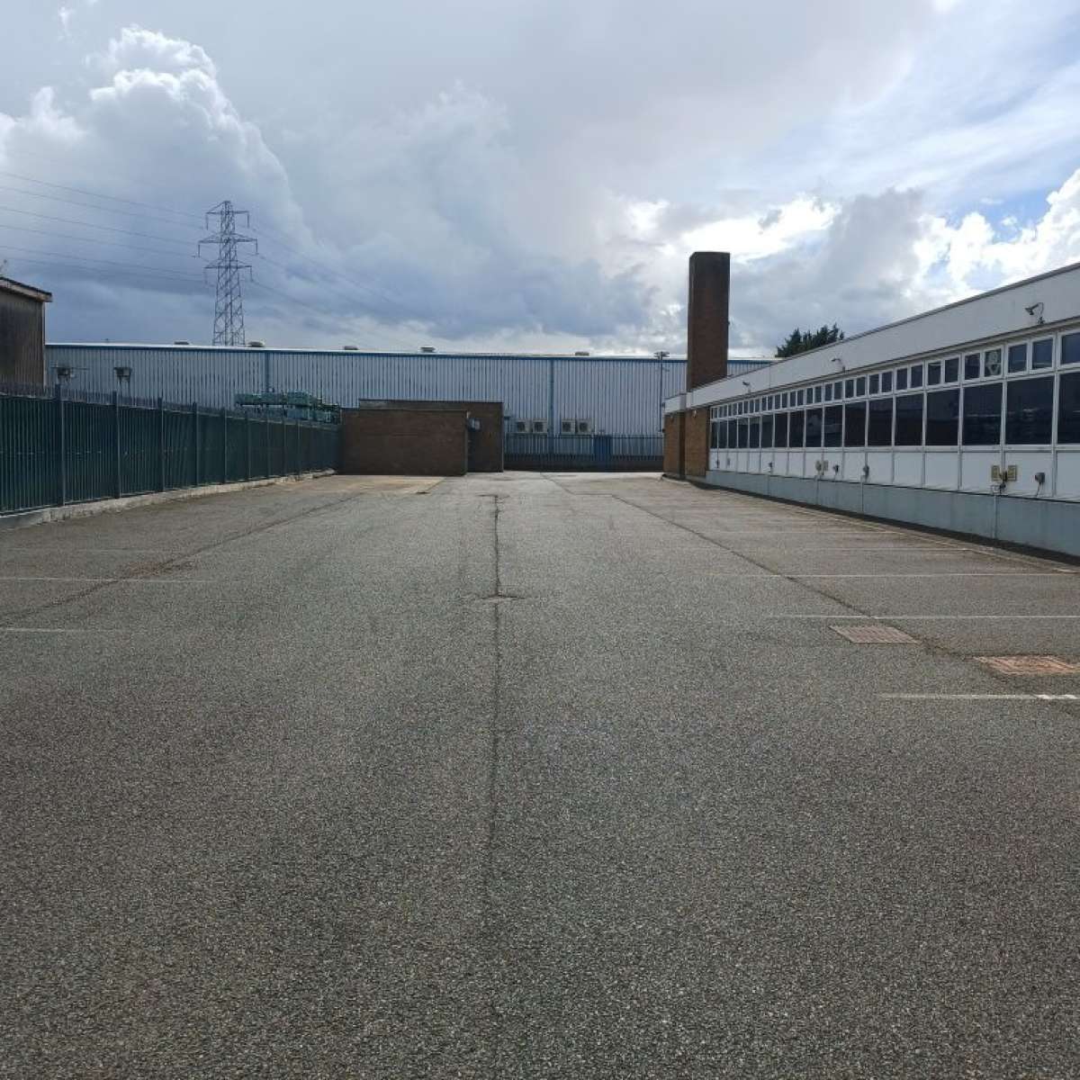 Industrial Unit in Denington Industrial Estate - photo 4