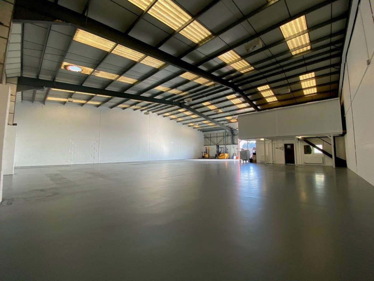 Industrial Unit in Colchester - photo 2