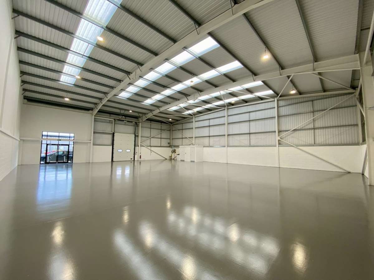 Industrial Unit in Evesham - photo 2