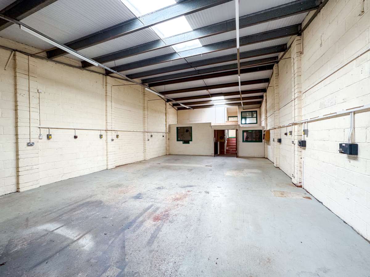 Industrial Unit in Bodmin - photo 2