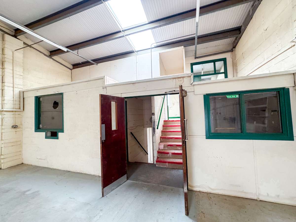 Industrial Unit in Bodmin - photo 4