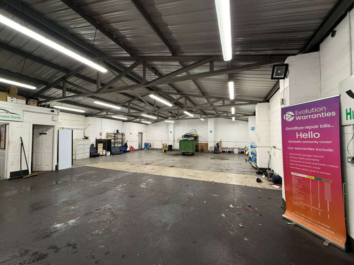 Industrial Unit in Hinckley - photo 3