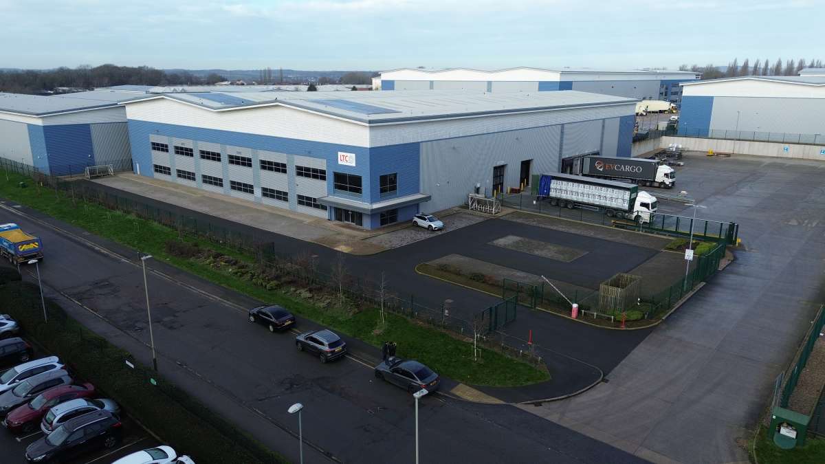 Industrial Unit in Leicester - photo 2