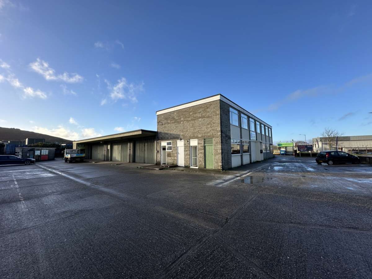 Industrial Unit in Redruth - photo 3