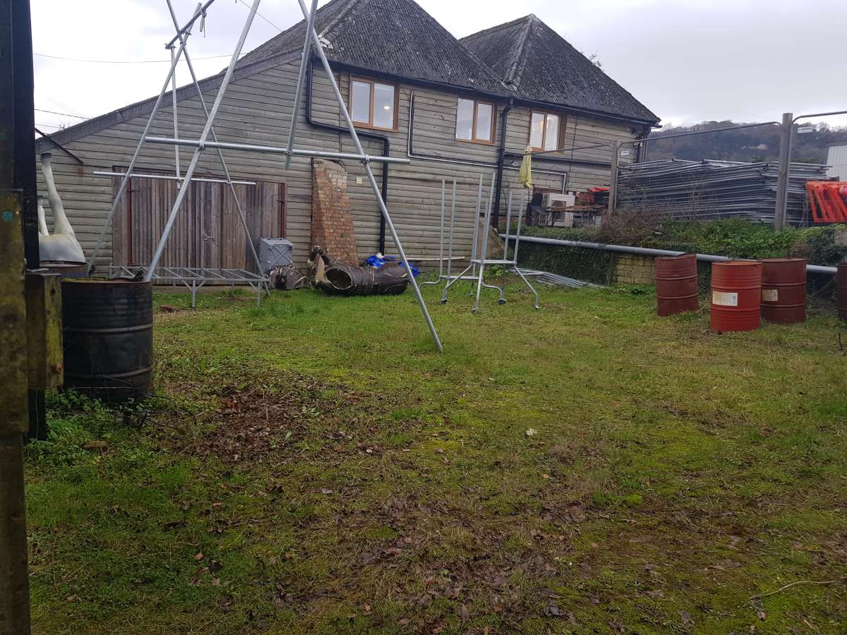 Industrial Unit in West Malling - photo 3