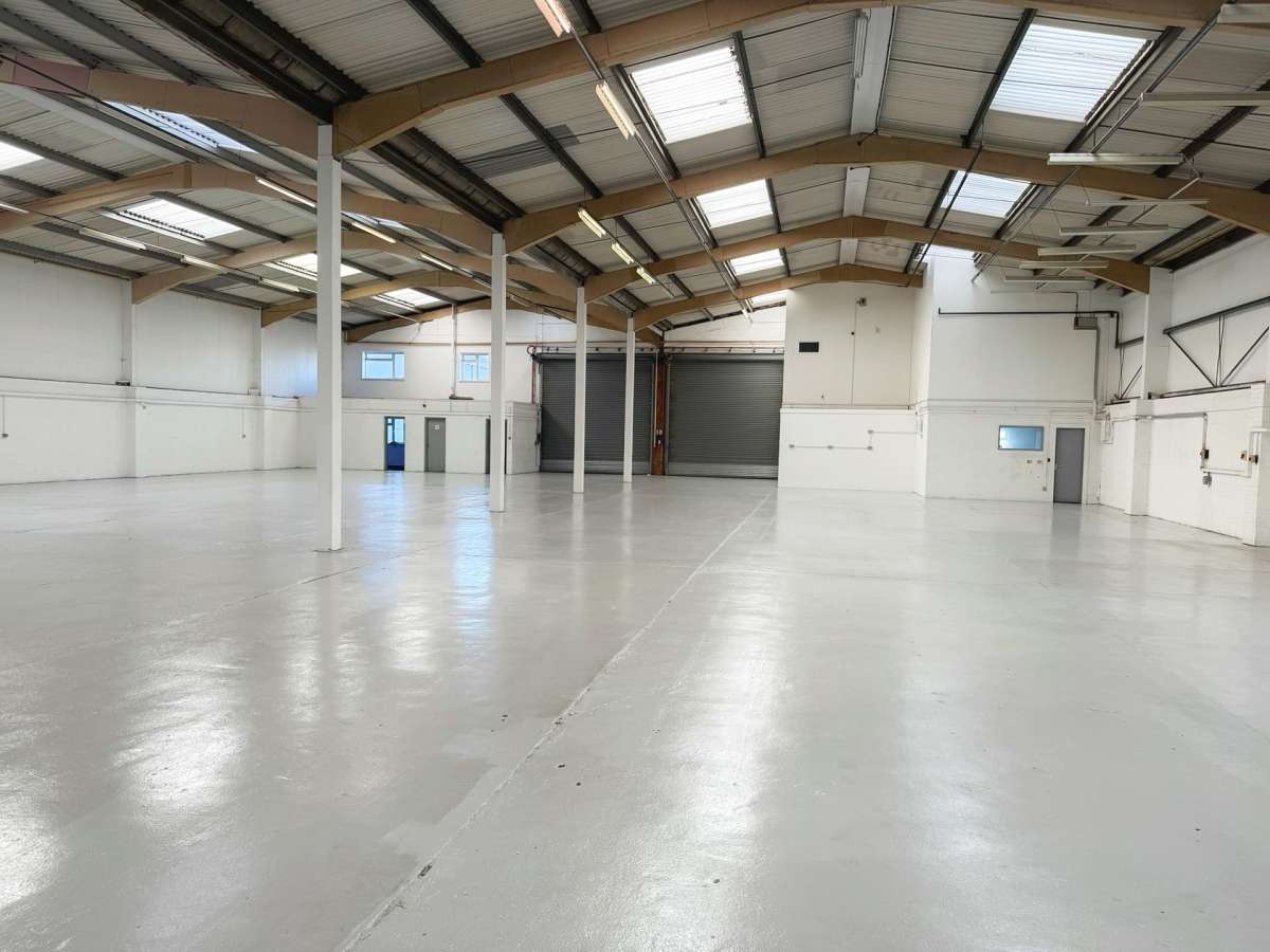 Industrial Unit in Hampshire - photo 4