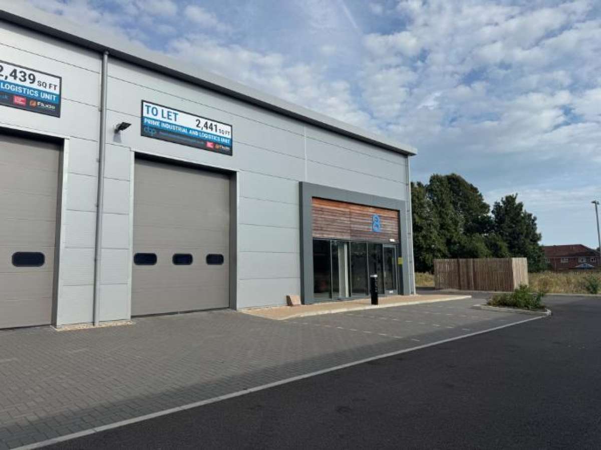 Industrial Unit in Tangmere - photo 3