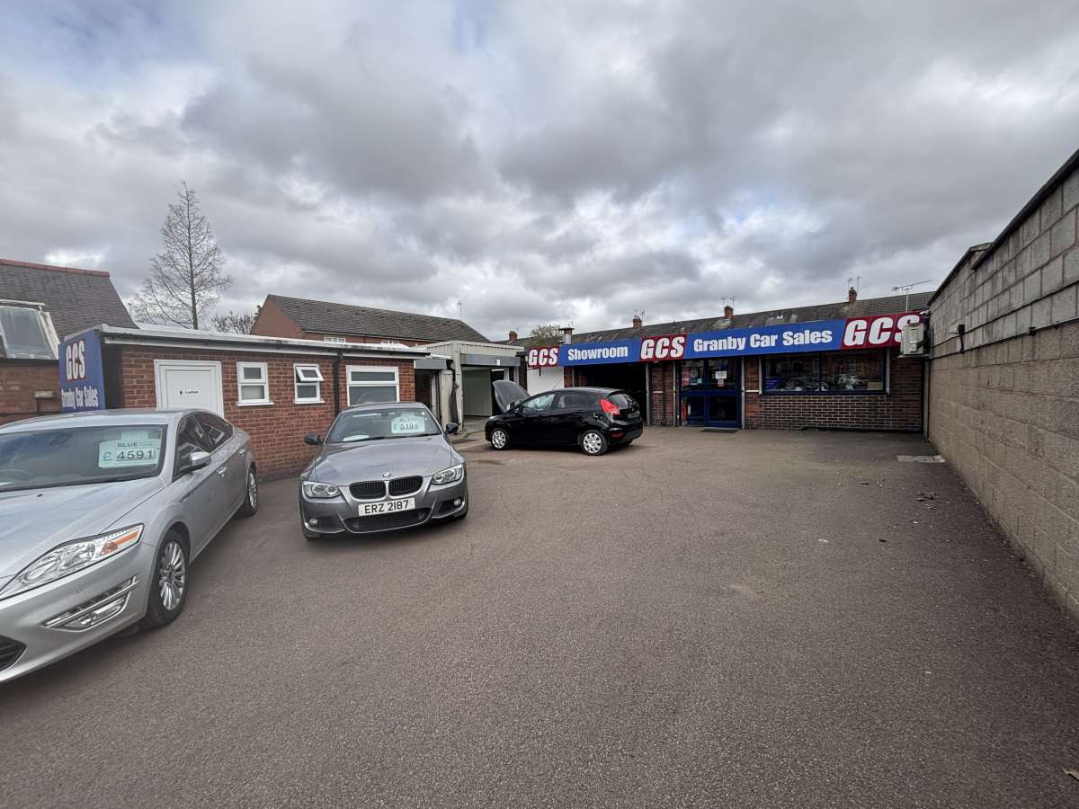 Industrial Unit in Leicester - photo 2