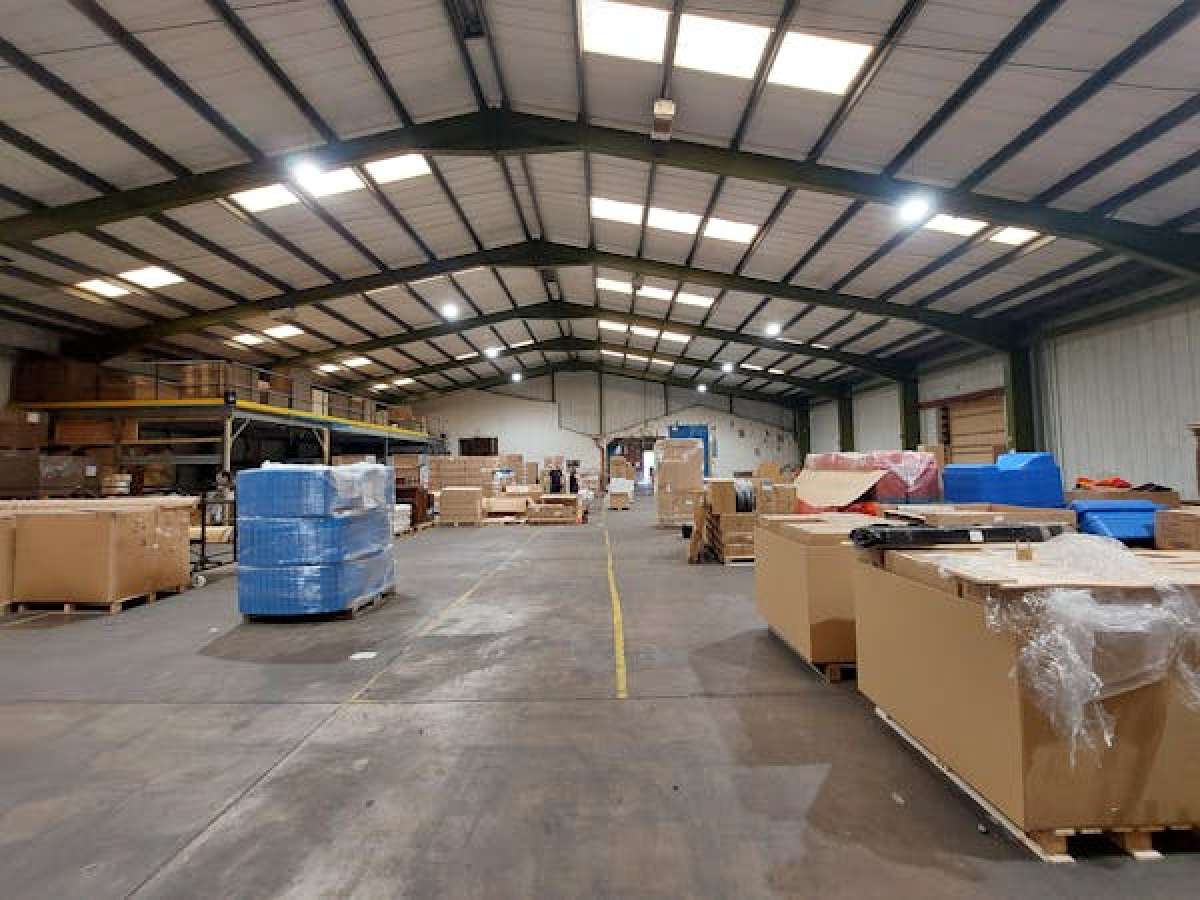 Industrial Unit in Stourport-On-Severn - photo 4
