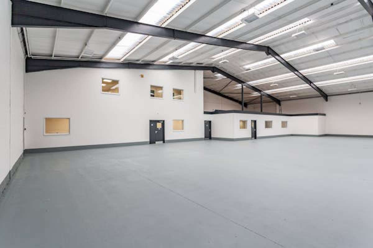 Industrial Unit in Smethwick - photo 4