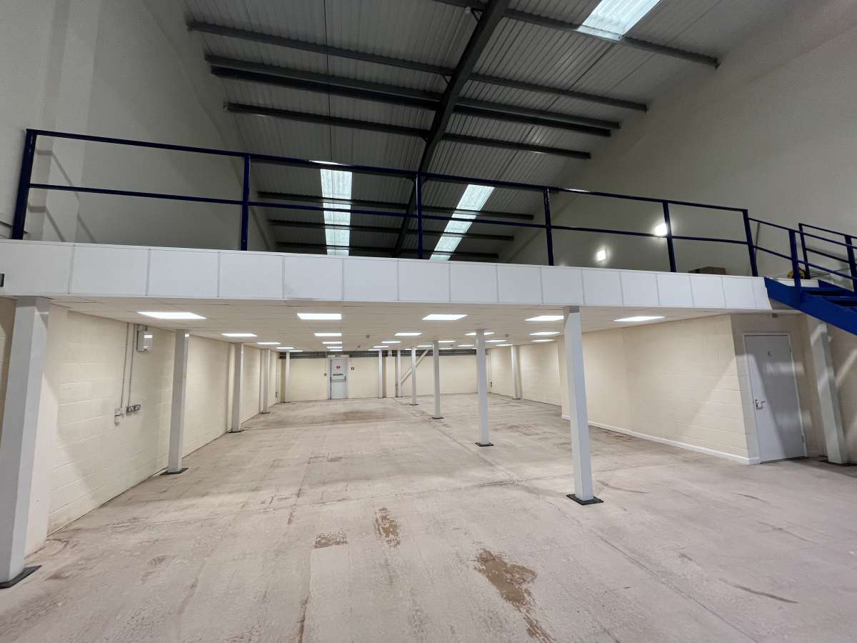 Industrial Unit in Exeter - photo 2
