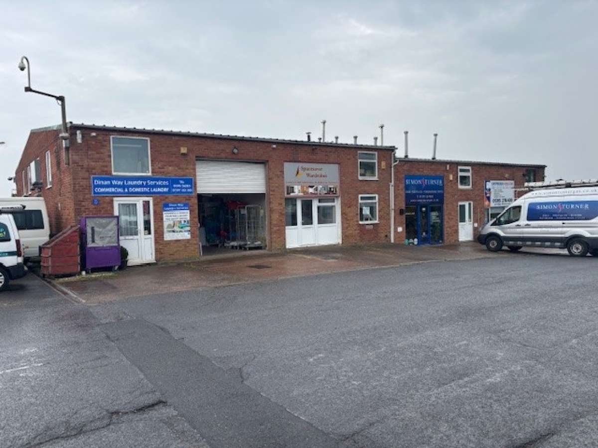 Industrial Unit in Exmouth - photo 3