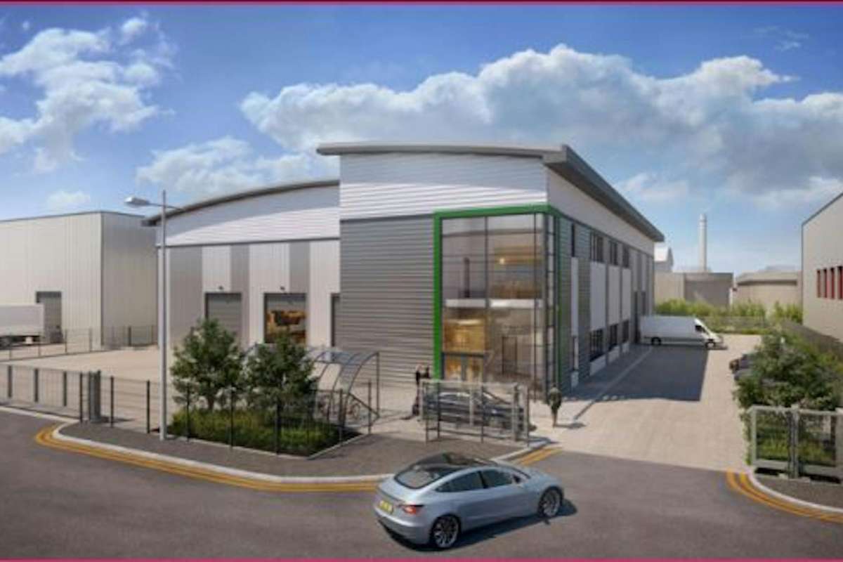 Industrial Unit in London - photo 3