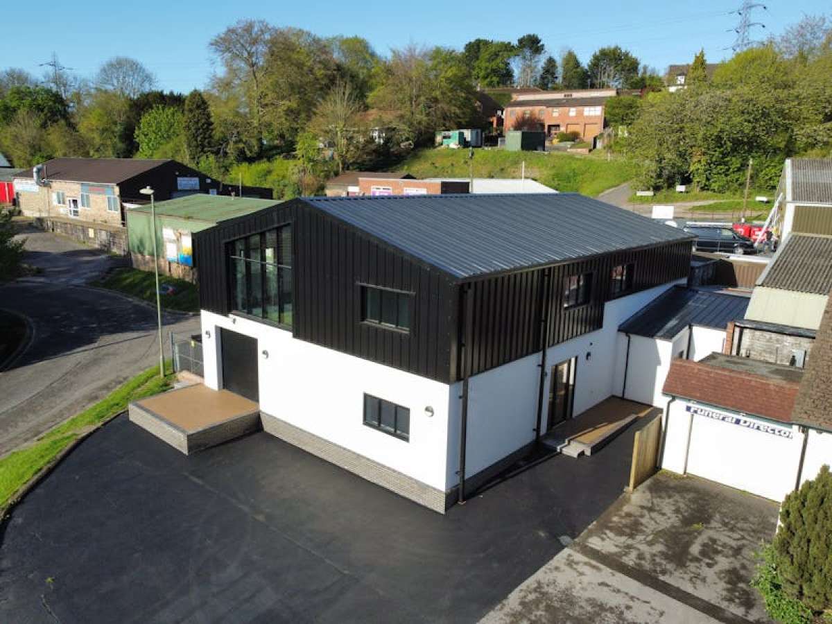 Industrial in Horndean