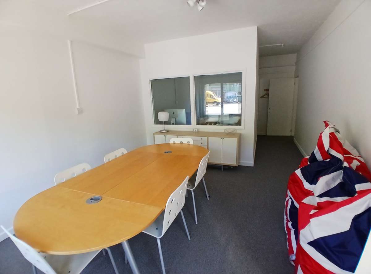 Industrial Unit in Bath - photo 3