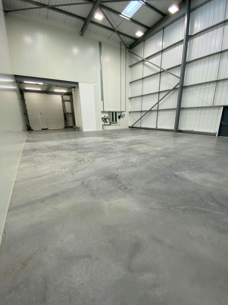 Industrial Unit in Dartford - photo 2