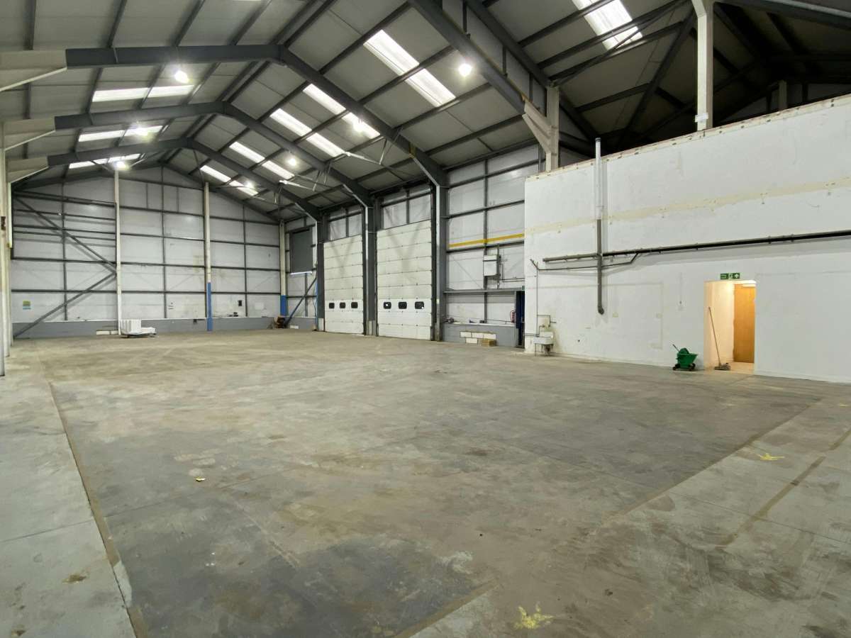 Industrial Unit in Grays - photo 2