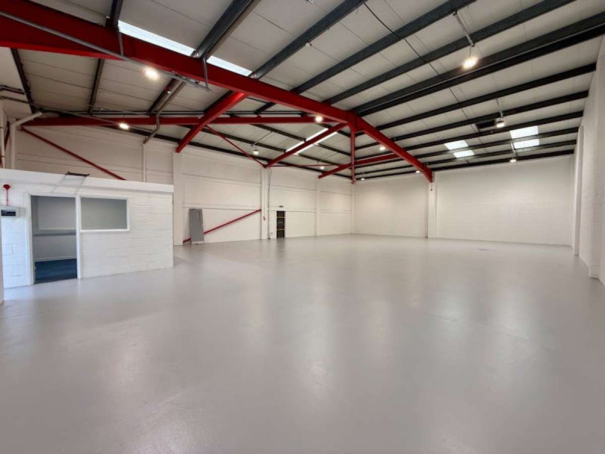 Industrial Unit in Christchurch - photo 3