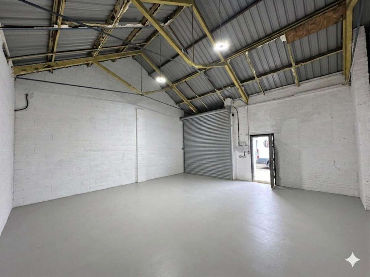 Industrial Unit in Eastbourne - photo 2