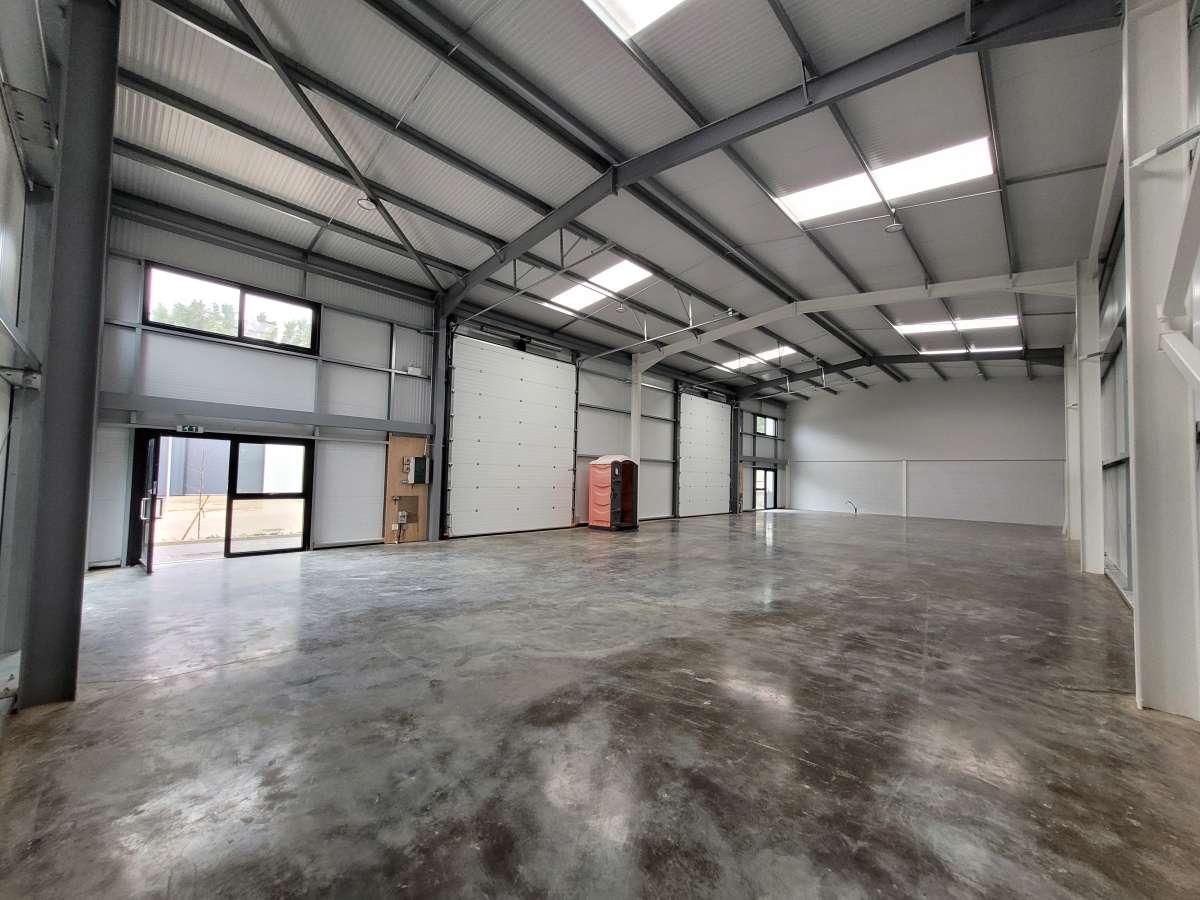 Industrial Unit in Colesden - photo 2