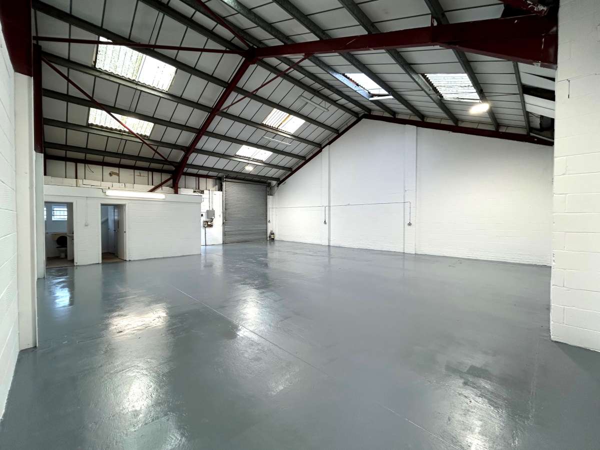 Industrial Unit in South Woodham Ferrers - photo 4