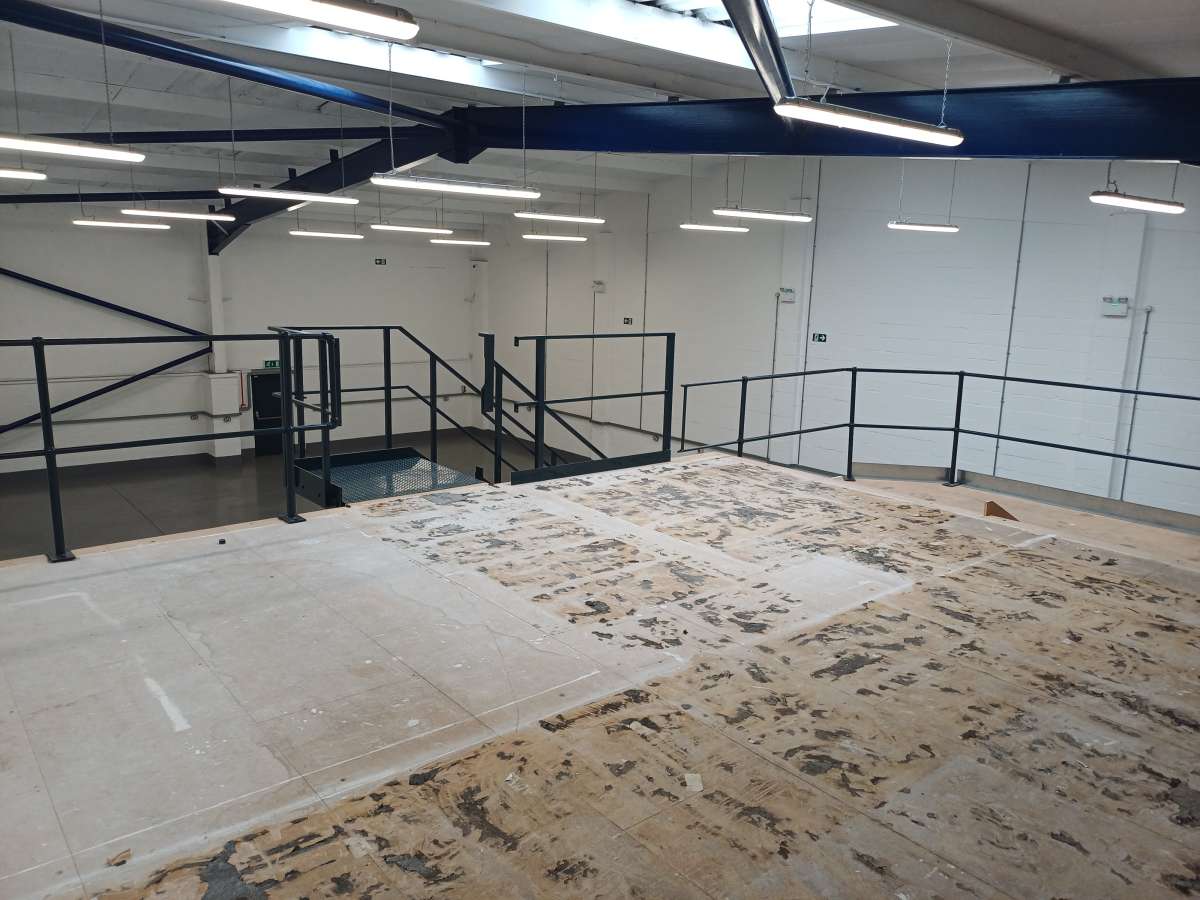 Industrial Unit in Marsh Barton Trading Estate - photo 4