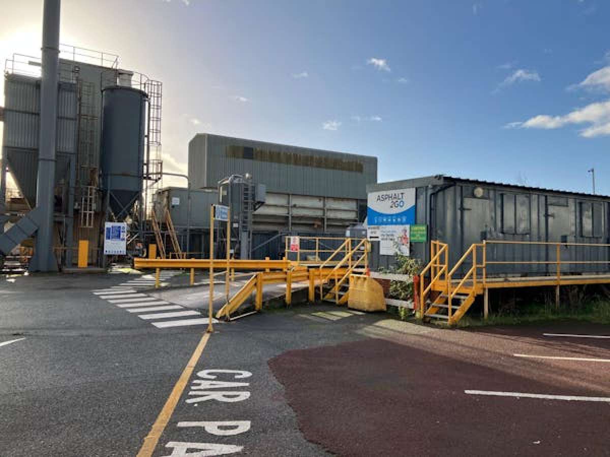 Industrial Unit in Wirral