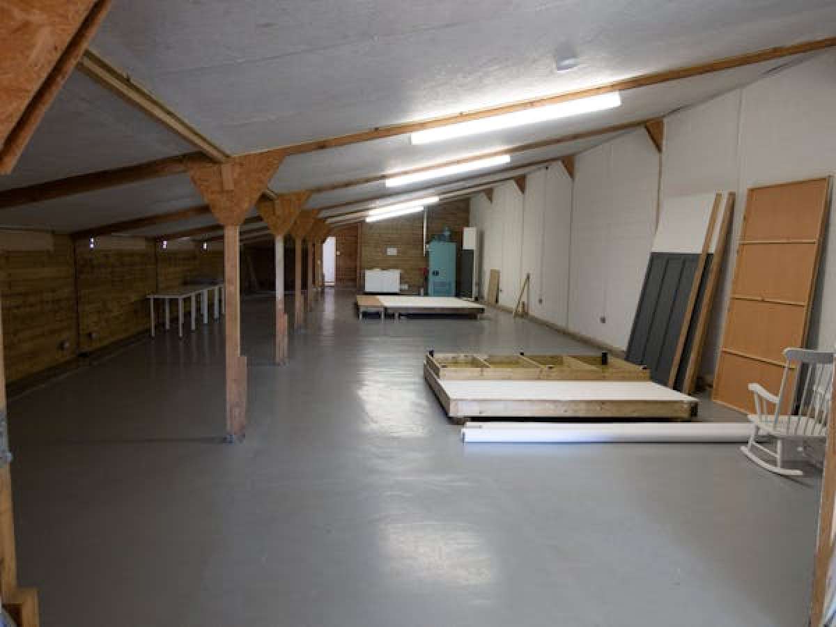 Industrial Unit in Milton Keynes