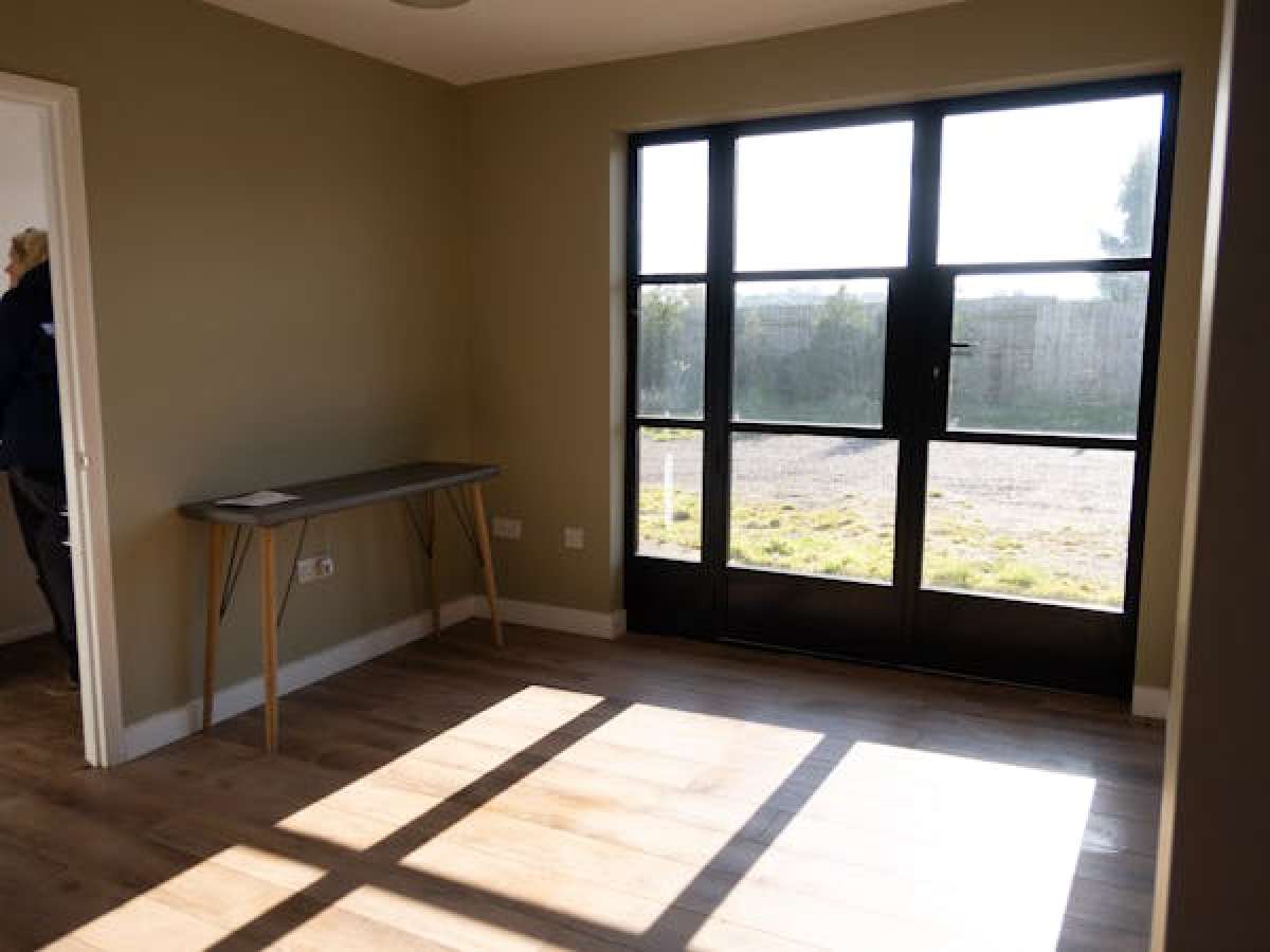 Industrial Unit in Milton Keynes