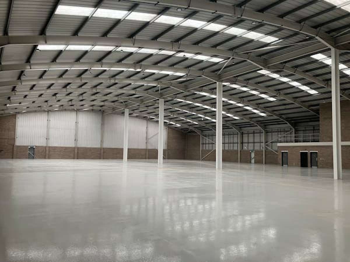 Industrial Unit in Worcester