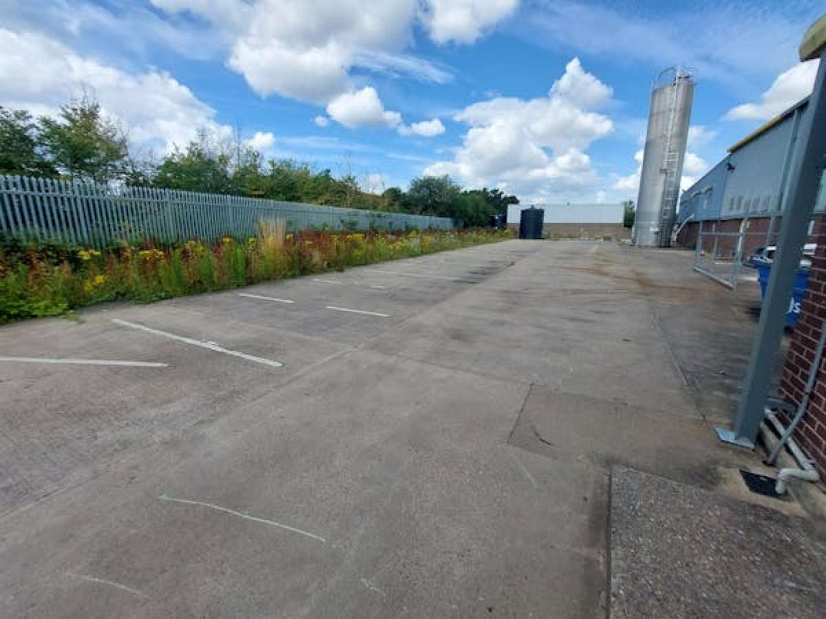 Industrial Unit in Doncaster