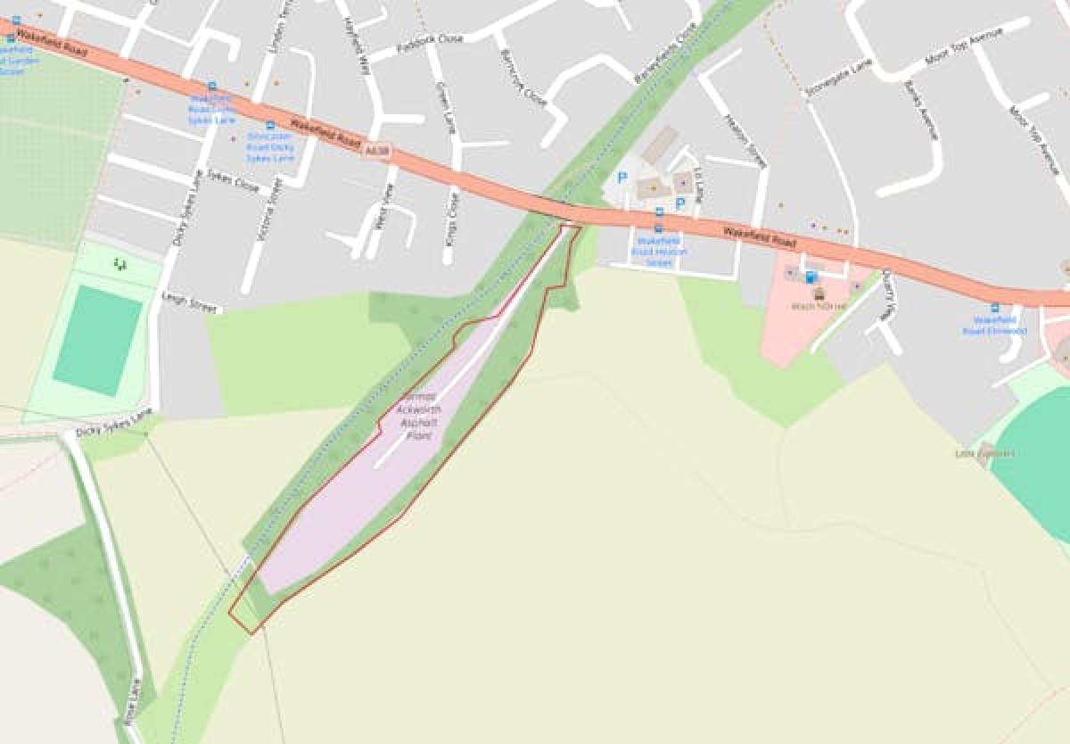 Land in Ackworth