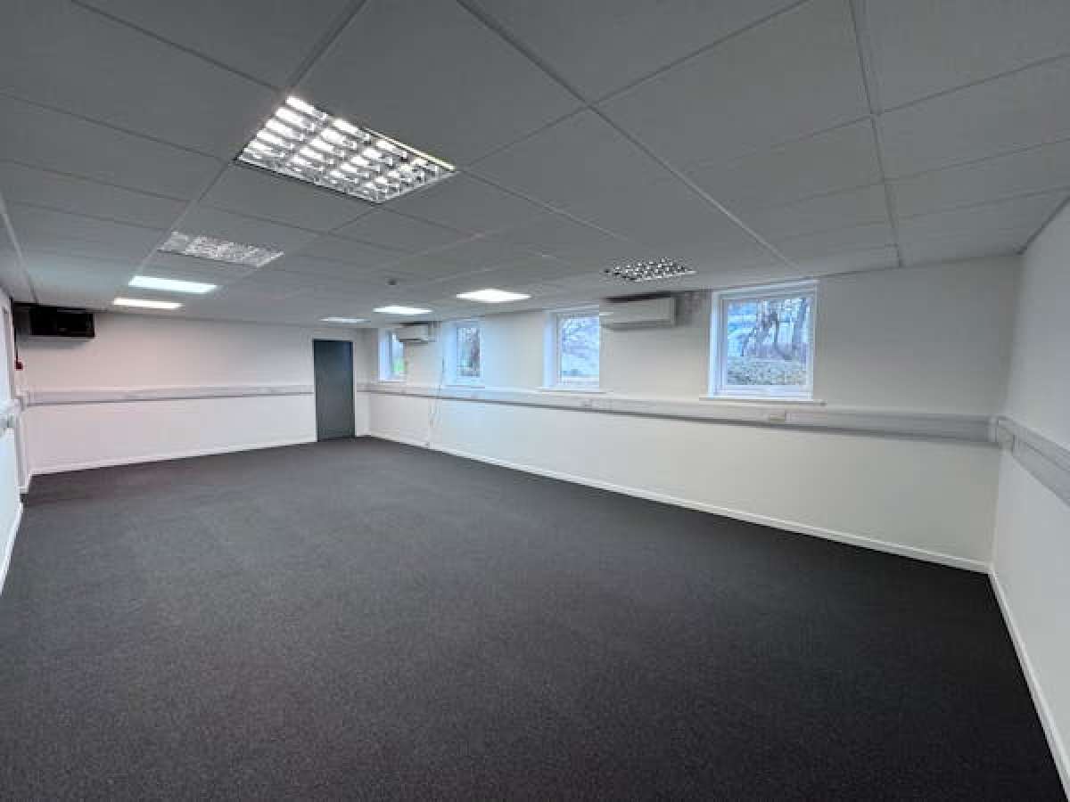 Industrial Unit in Kidderminster