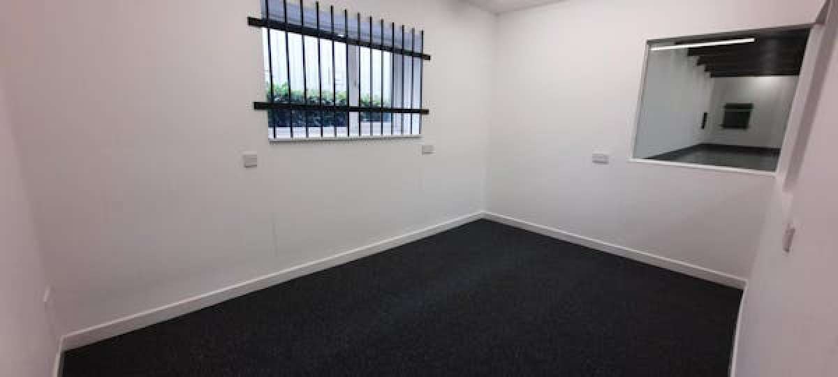 Industrial Unit in Kidderminster